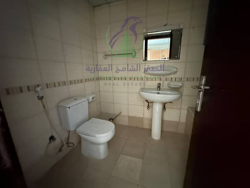 8 WhatsApp Image 2026-10-05 at 13.51. 05 (1). jpeg