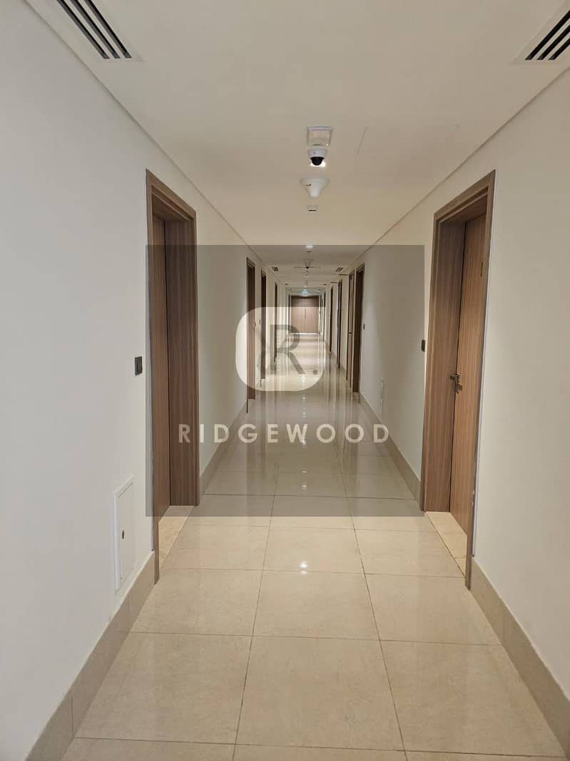 11 RIDGEWOOD REAL ESTATE 007 (2). jpg