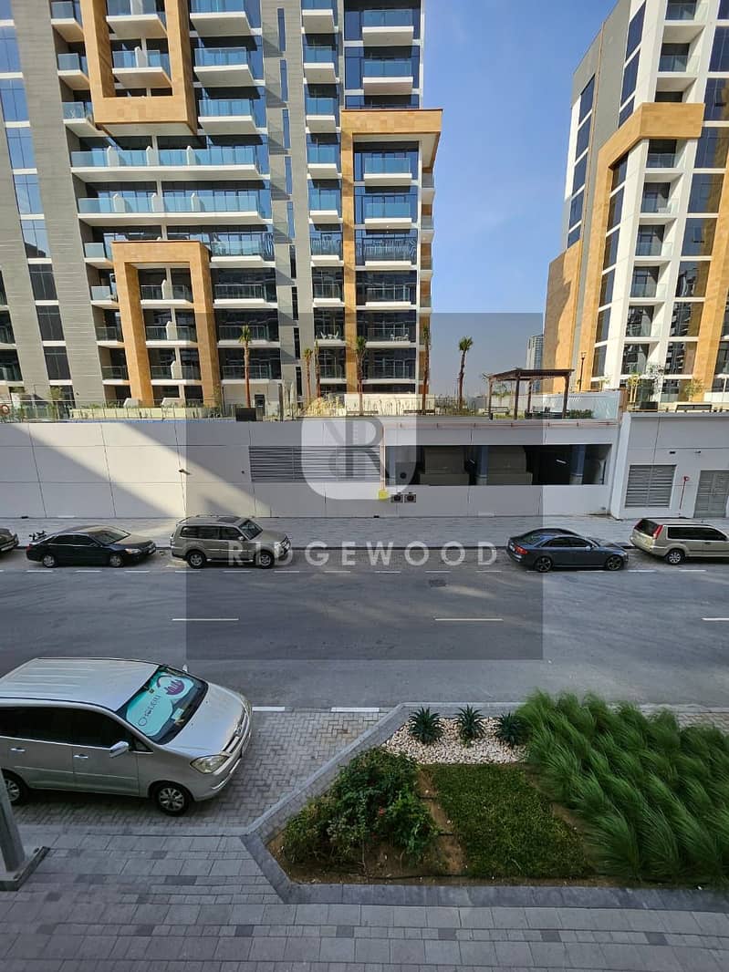 13 RIDGEWOOD REAL ESTATE 007 (7). jpg