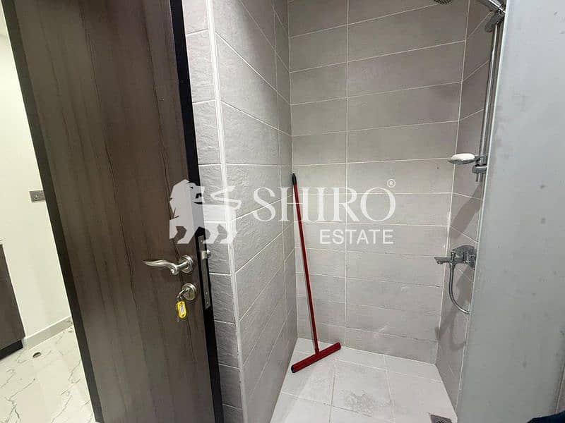 18 014 Bath 4. jpeg