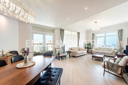 3 Bedroom Apartment for Sale in Palm Jumeirah, Dubai - 3BR + Maid | Sea View | Vacant on Transfer