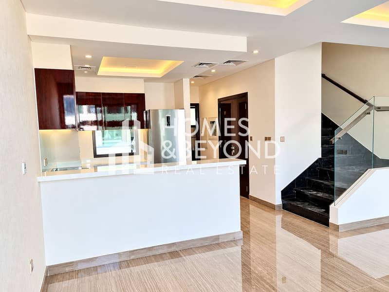 12 Modern Kitchen and Staircase Interior. png