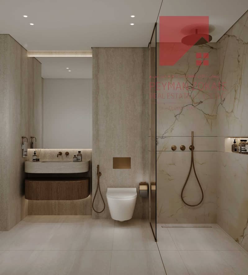 6 Master Bedroom Toilet. jpg