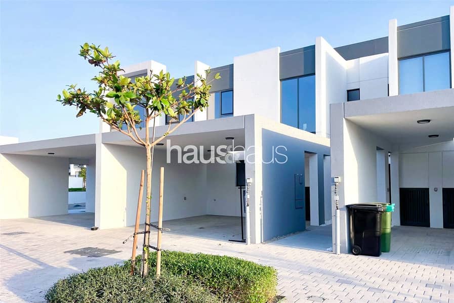 Single Row | Adjacent Park | Vastu | Must see Single Row | Adjacent Park | Vastu | Must see