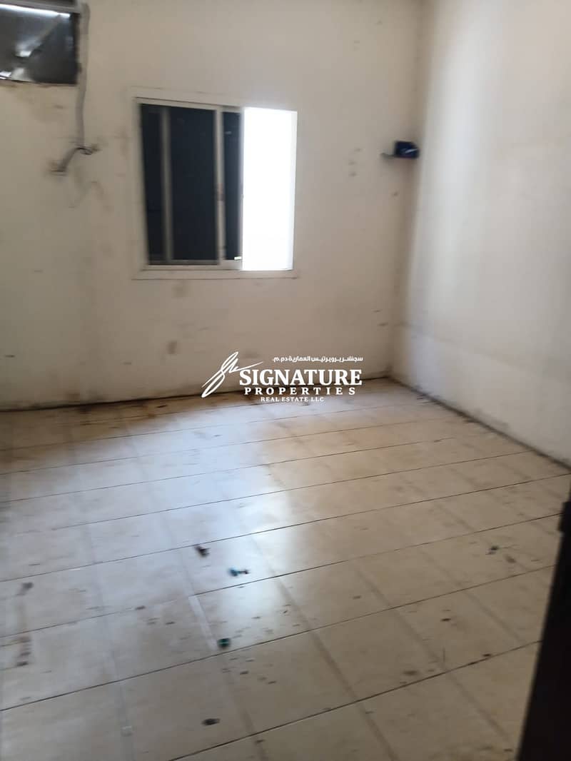 4 WhatsApp Image 2026-10-06 at 12.11. 30. jpeg
