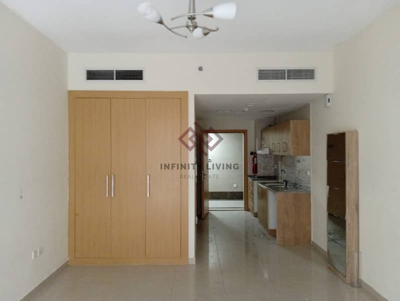 Apartamento en Jumeirah Village Circle (JVC),JVC District 10,May Residence,May Residence Tower 4, 38999 AED - 16754740 Apartamento en Jumeirah Village Circle (JVC),JVC District 10,May Residence,May Residence Tower 4, 38999 AED - 16754740