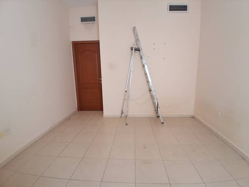 3 20963. jpg