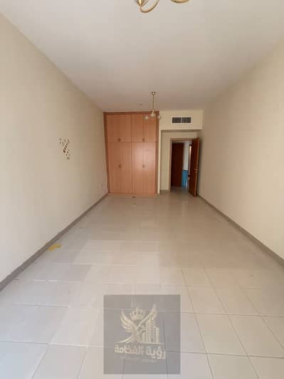 1 Slaapkamer Appartement te Huur in Al Majaz, Sharjah - WhatsApp Image 2026-10-06 at 9.48. 37 AM. jpeg 1 Slaapkamer Appartement te Huur in Al Majaz, Sharjah - WhatsApp Image 2026-10-06 at 9.48. 37 AM. jpeg