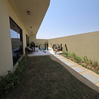 4 Bedroom Townhouse for Sale in Al Tay West, Sharjah - PHOTO-2026-10-06-11-39-04 2. jpg
