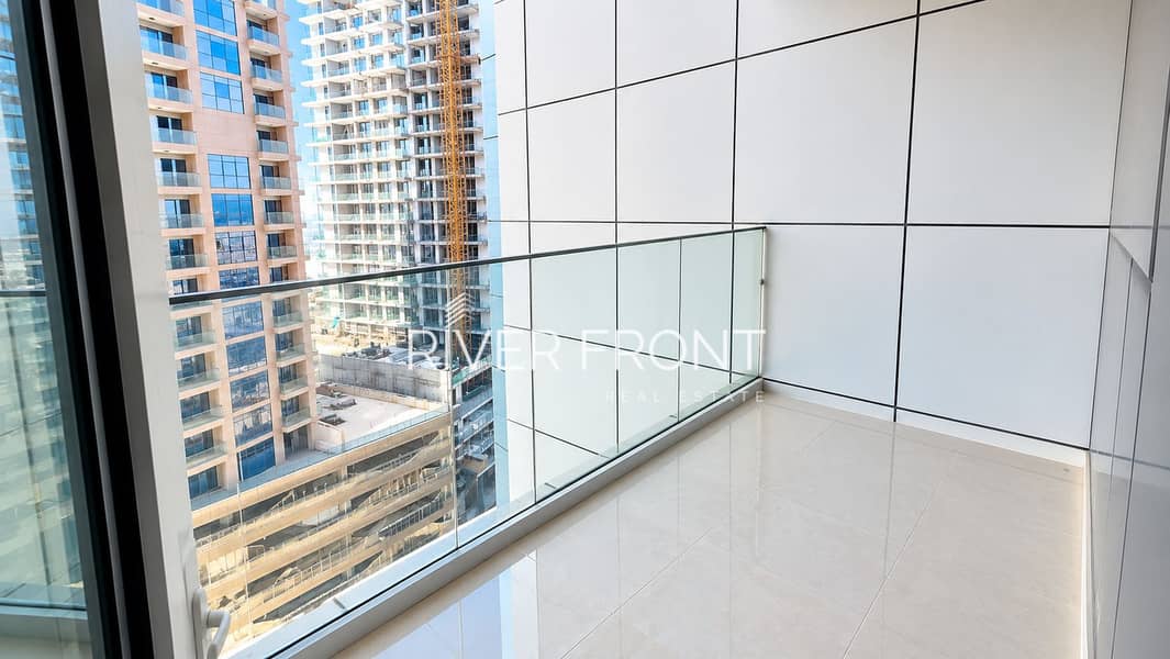 6 Modern High-Rise Balcony Cityscape. jpg