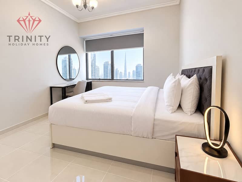 9 Minimalist Bedroom with City Skyline Views. png