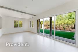 4BR End Unit | Single Row | Tennis Court Facing