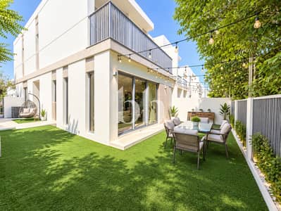 Villa de 4 chambres à à louer à Tilal Al Ghaf, Dubai - images image img