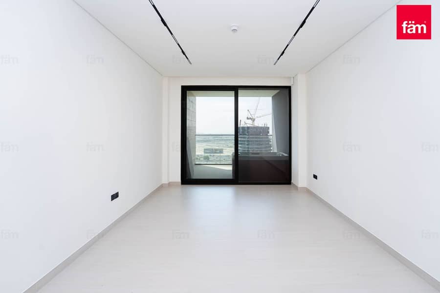 Vacant| Canal View| High Floor | Luxury| 4 Cheques Vacant| Canal View| High Floor | Luxury| 4 Cheques
