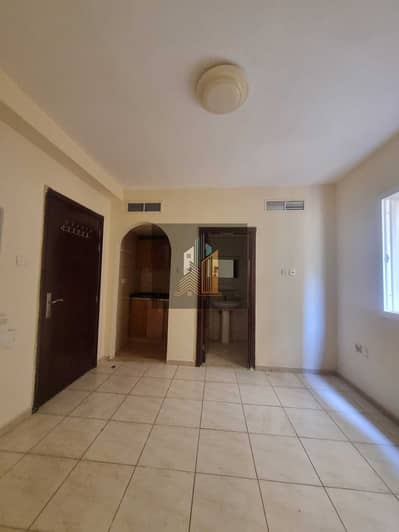 Studio for Rent in Abu Shagara, Sharjah - 14026. jpg Studio for Rent in Abu Shagara, Sharjah - 14026. jpg