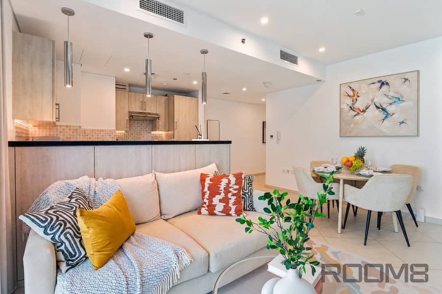 2 Bright Modern Open-Plan Living Space. png