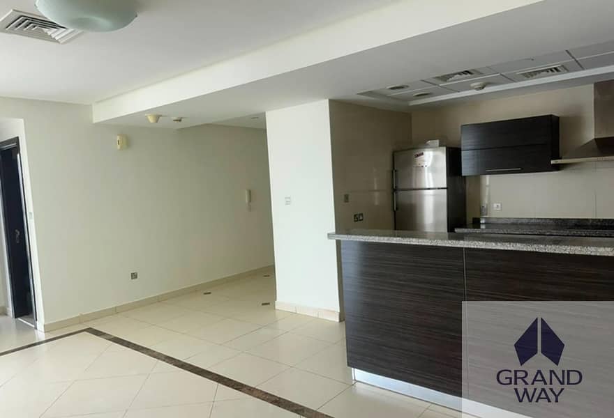 18 Luxury Marina Living | Spacious 3BR | Vacant — photo 18