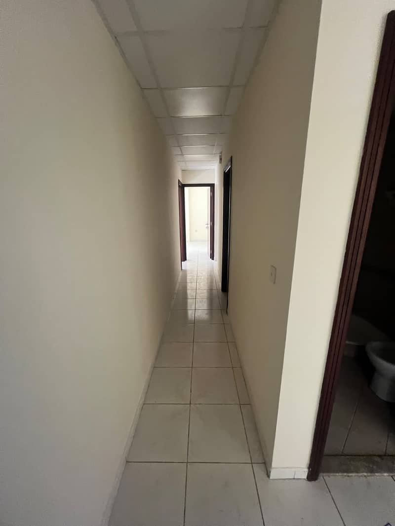 9 1000412576. jpg