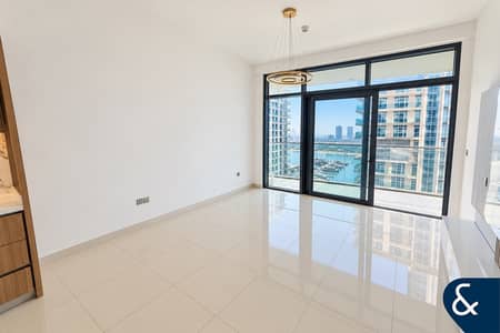 1 habitación Apartamento para en Venta en Dubai Harbour, Dubai - Apartamento en Dubai Harbour,Emaar Beachfront,Beach Vista,Beach Vista 1, 1 dormitorio, 2500000 AED - 16758831 1 habitación Apartamento para en Venta en Dubai Harbour, Dubai - Apartamento en Dubai Harbour,Emaar Beachfront,Beach Vista,Beach Vista 1, 1 dormitorio, 2500000 AED - 16758831