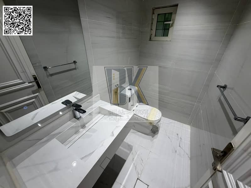 9 WhatsApp Image 2026-10-06 at 12.45. 58 PM. jpeg
