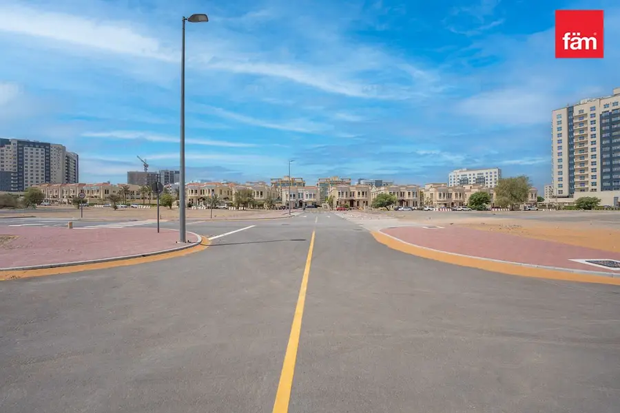 LIWAN MULTIPLE PLOTS FOR SALE | G+2 | INVESTMENT