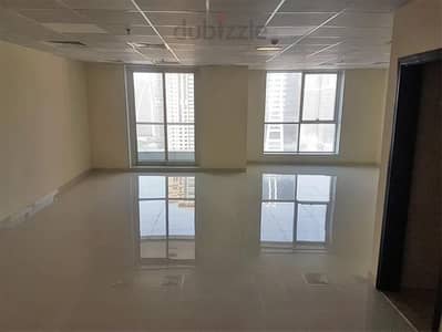 Office in affitto a Jumeirah Lake Towers (JLT), Dubai - PHOTO-2026-09-12-09-18-45 2. jpg