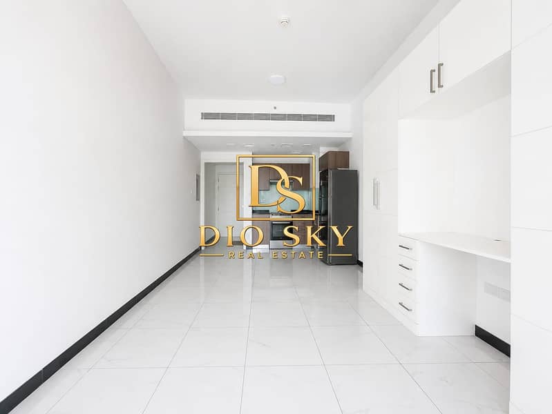 2 Image 2