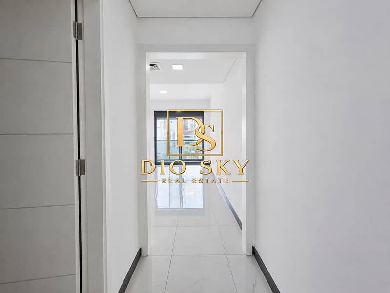 6 Image 6