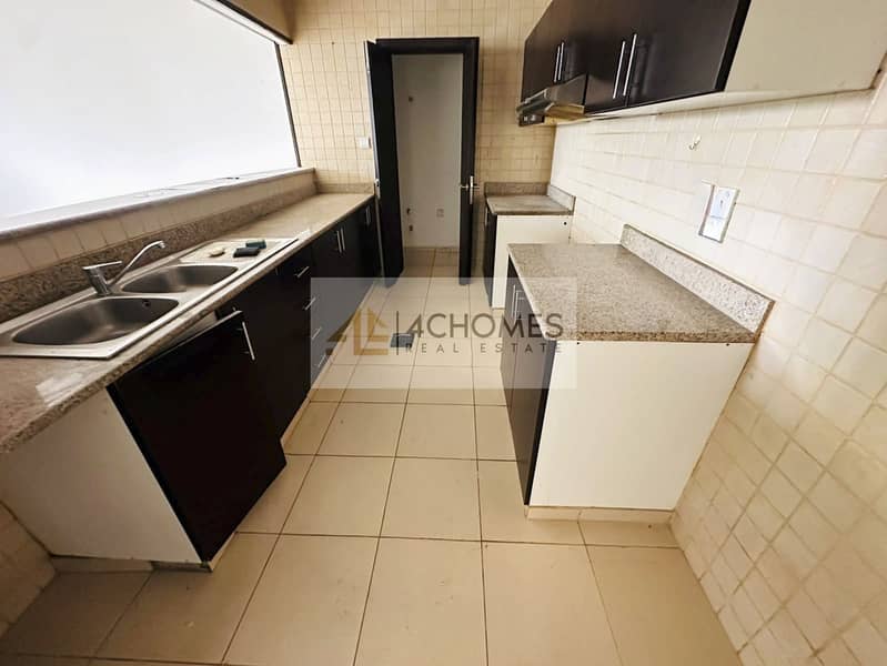 8 Image 8