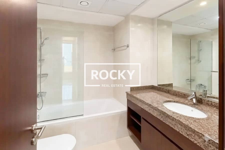 5 Roxana Residence-2. jpg