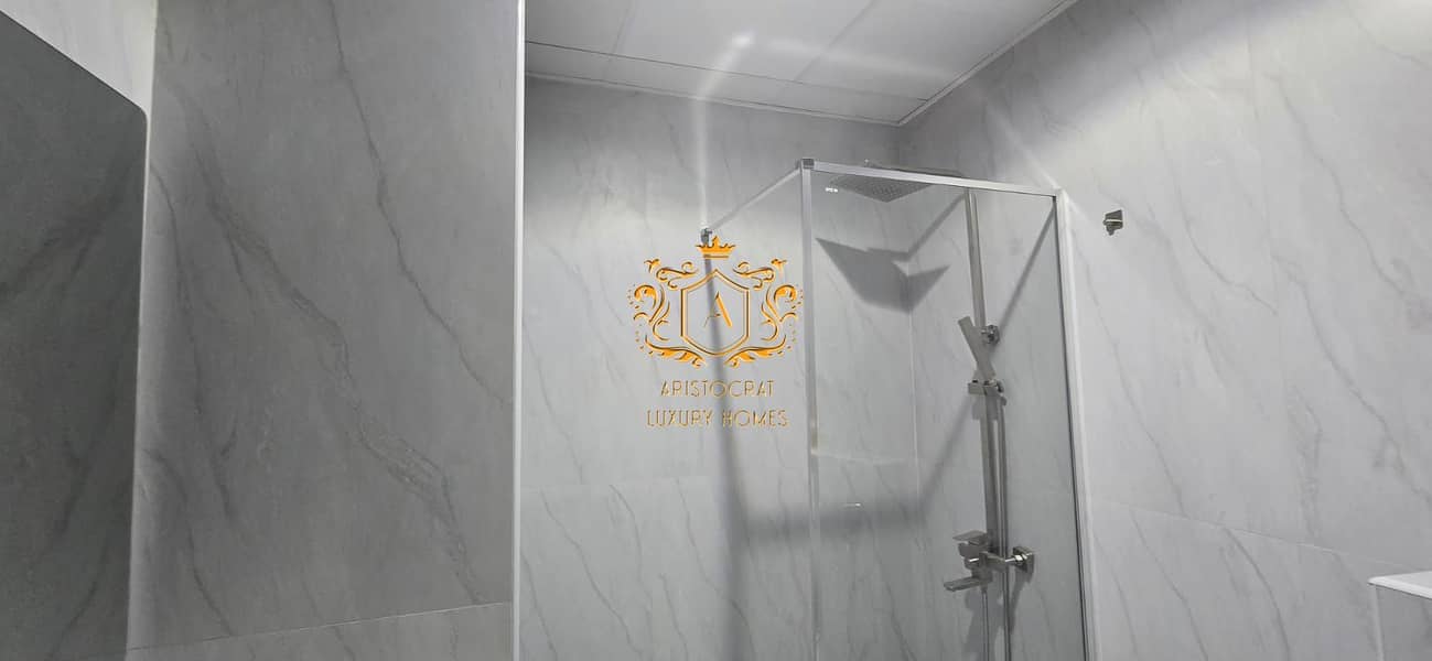 6 Bathroom 01. jpeg