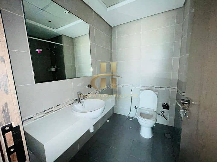 14 WhatsApp Image 2026-10-06 at 16.59. 59_cleanup. jpeg