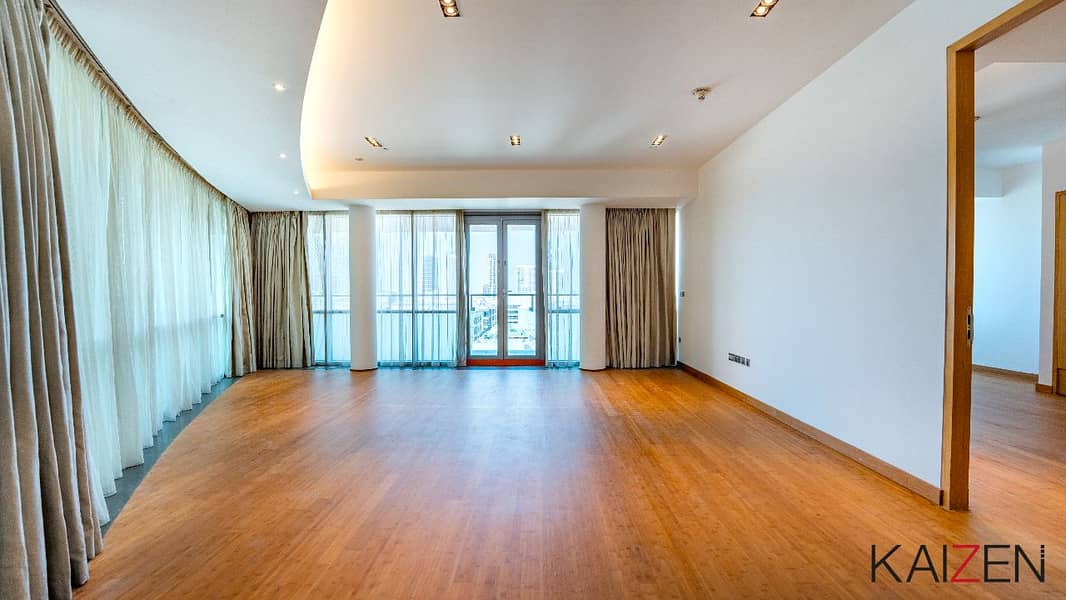 4 Burjuman Vista Units-801-02. jpg