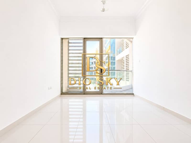 4 Image 4