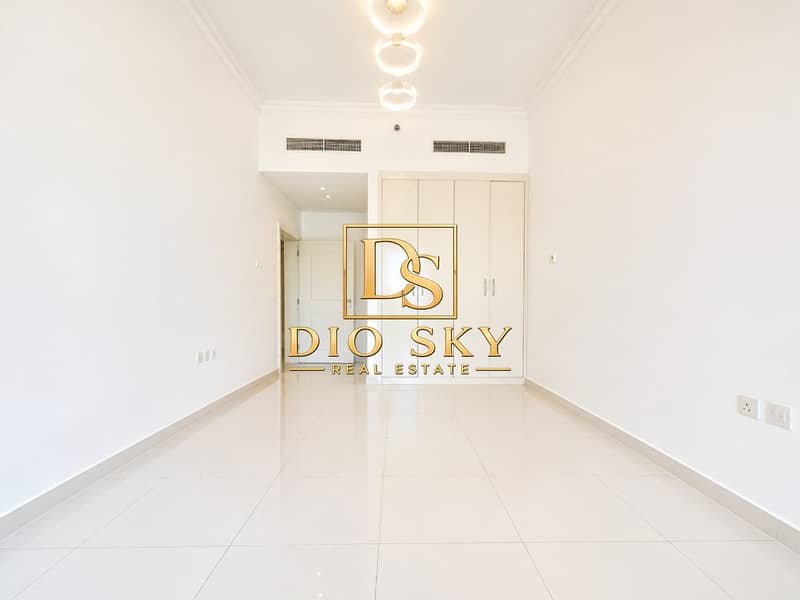 5 Image 5