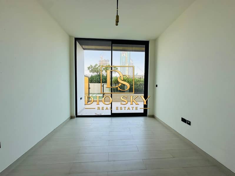 2 Image 2
