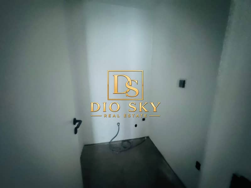 10 Image 10