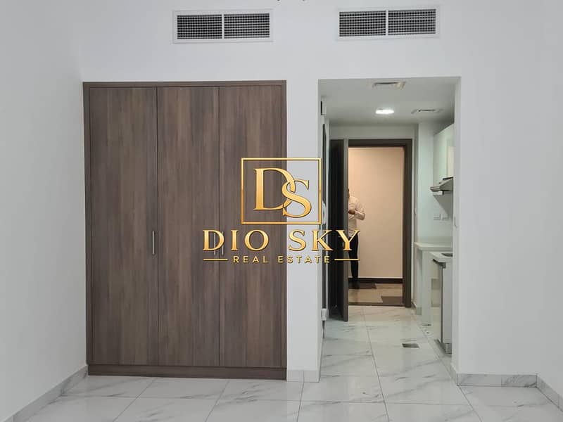 3 Image 3