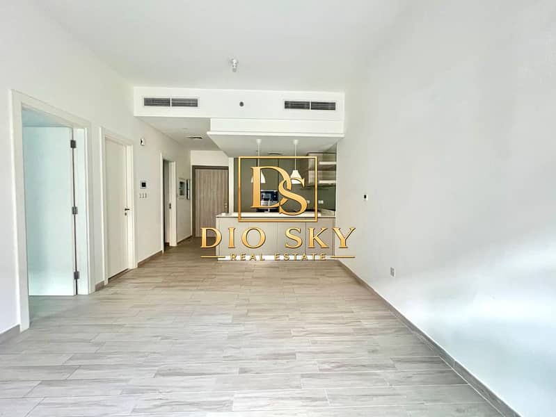 12 Image 12