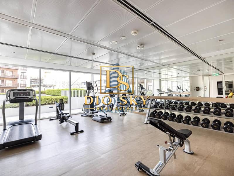 16 Image 16