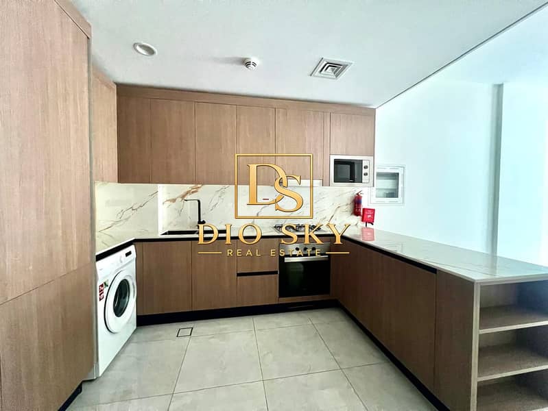 3 Image 3