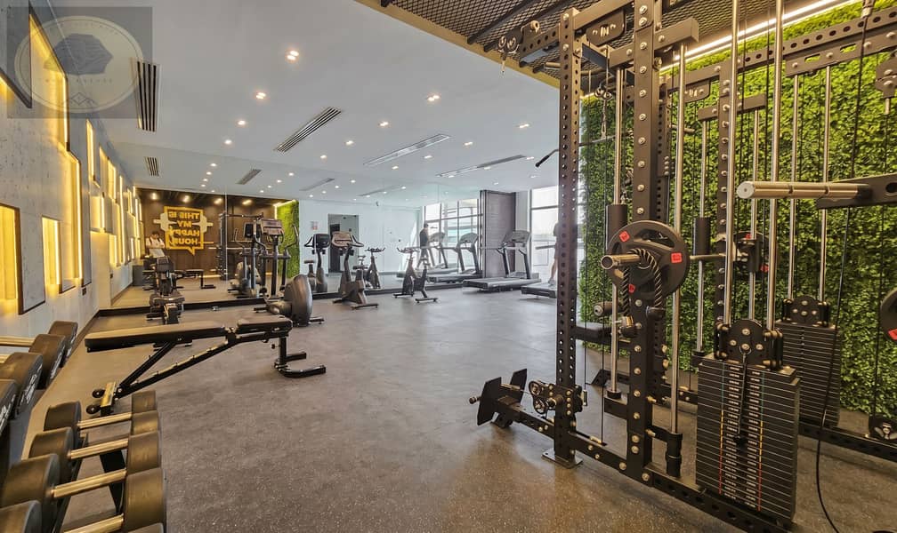 7 07_gym_wide_shot. jpg