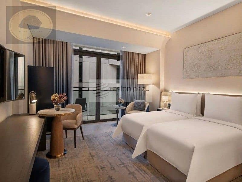 5 03_Palace_Residences_Bedroom. jpg