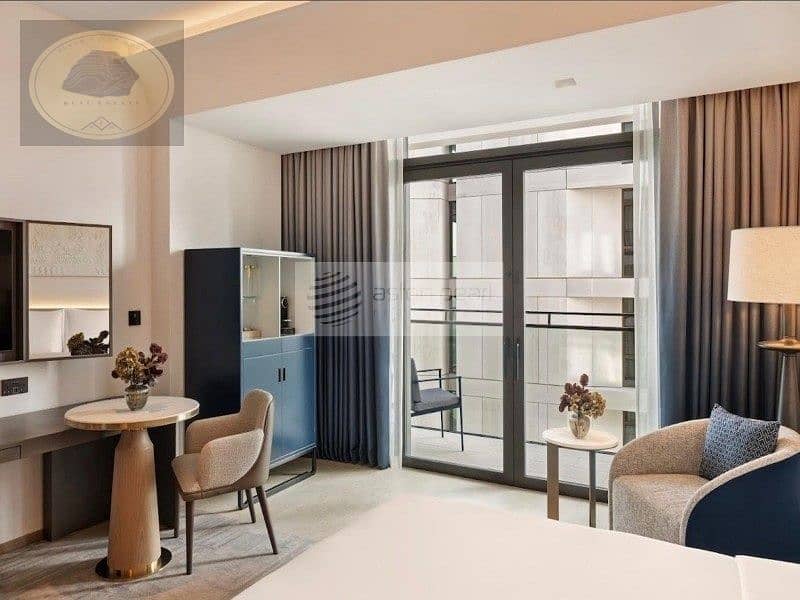 6 02_Palace_Residences_Living_Room. jpg