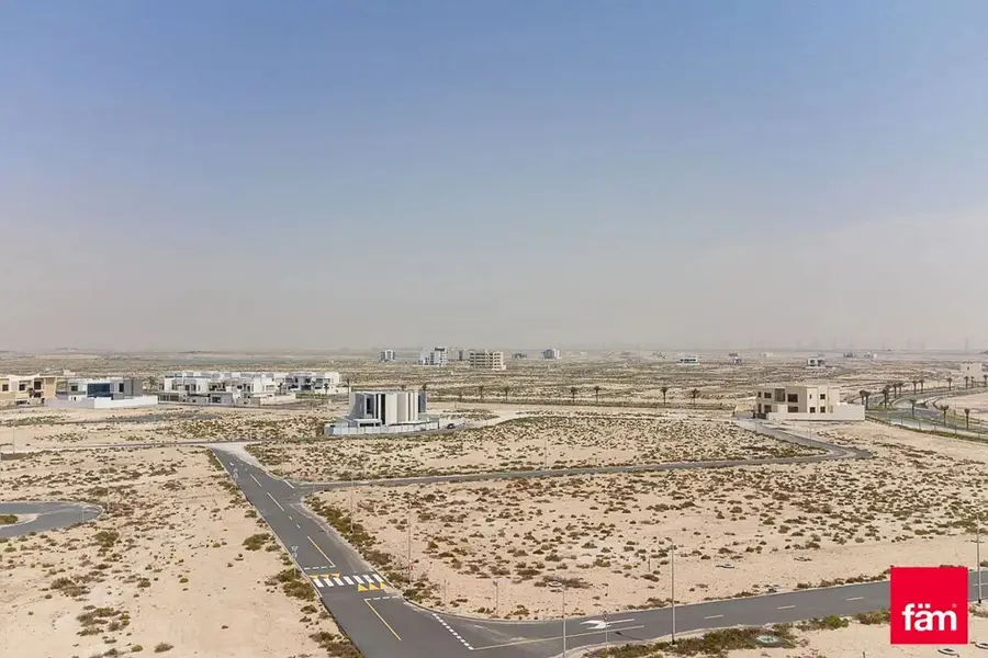 G+4 | Phase 1 | Prime Location | Investor Deal