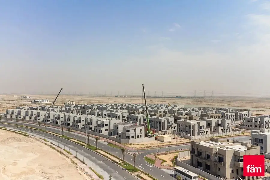 G+4 | Phase 1 | Prime Location | Investor Deal