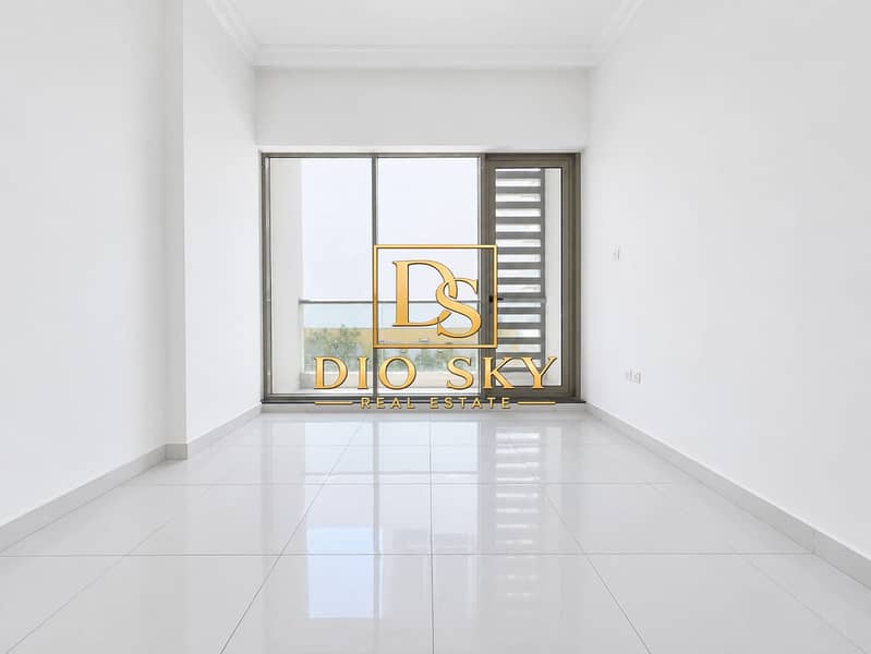 5 Image 5