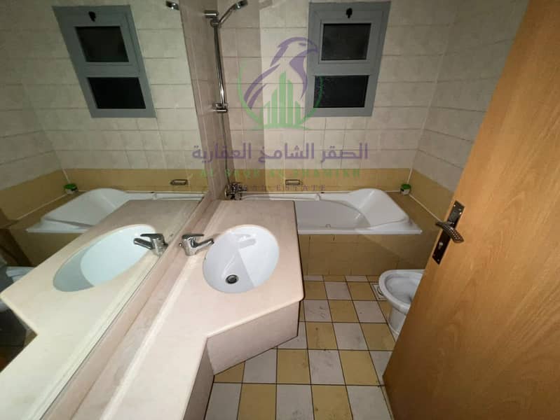 17 WhatsApp Image 2026-10-05 at 06.41. 19 (1). jpeg