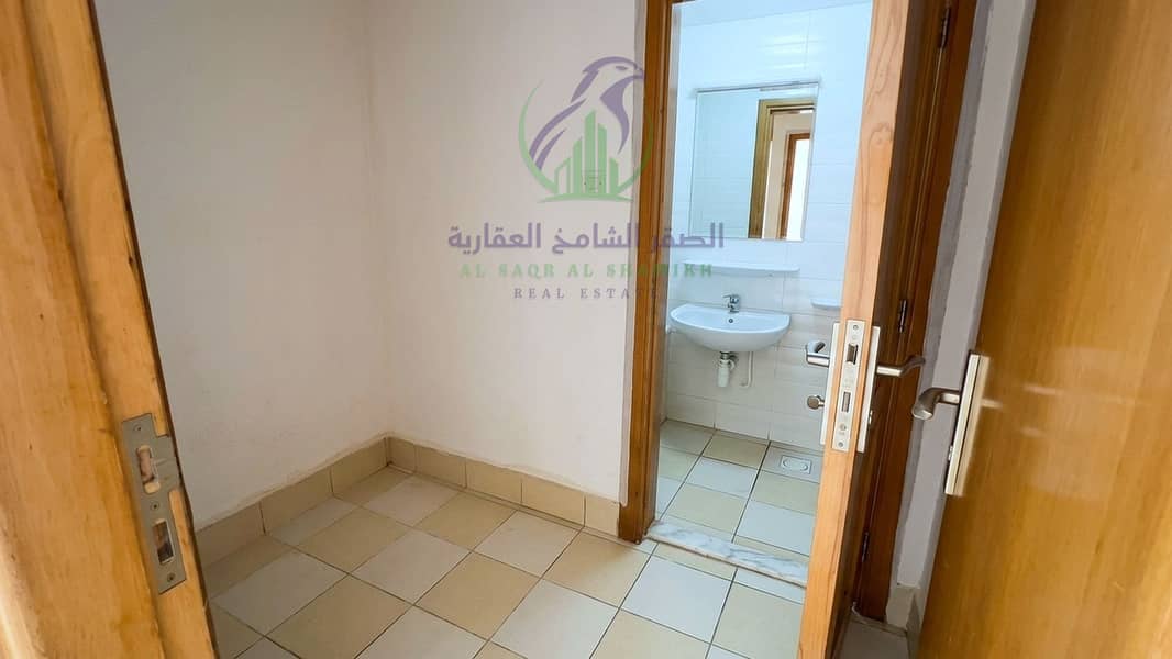 20 apartment-for-rent-5-bedroom-almjaz-3-alsharqa-property-16. jpg