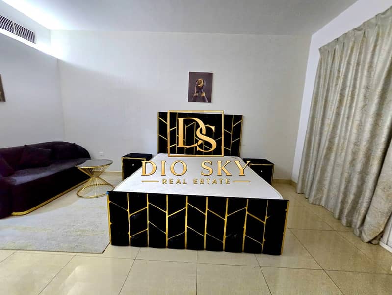 4 Image 4